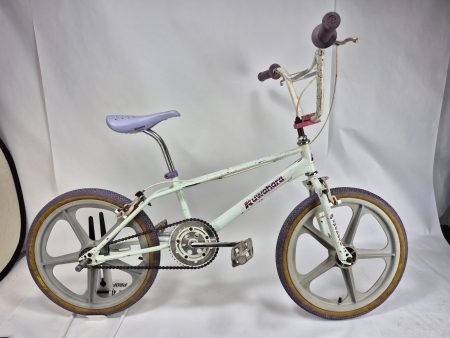 1985 Kuwahara Exhibitionist BMX bike