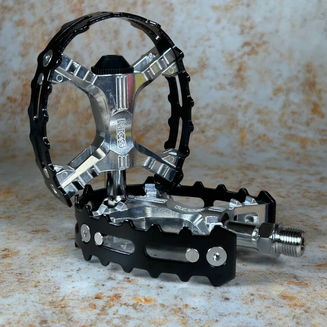 MKS XC-III Sealed Bear Trap Pedals 2 MKS XC-III Sealed Bear Trap Pedals - Image 2