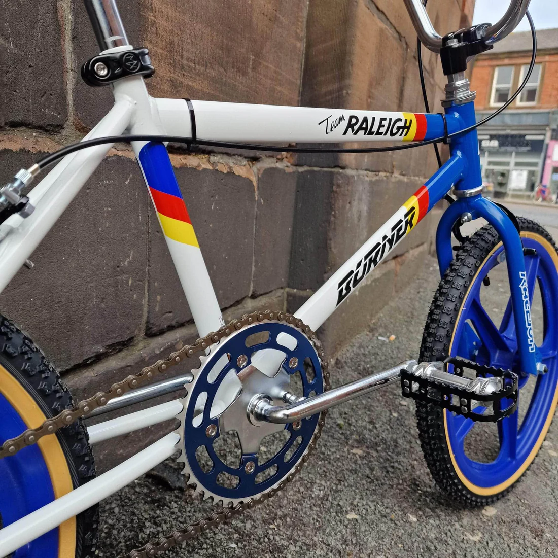 Raleigh Mk 2 Burner Team Special Bike with Blue Skyway Tuff Wheels 10 Raleigh Mk 2 Burner Team Special Bike with Blue Skyway Tuff Wheels - Image 10