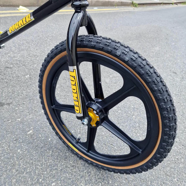 Torker LP Race Custom Bike Black / Gold 7 Torker LP Race Custom Bike Black / Gold - Image 7