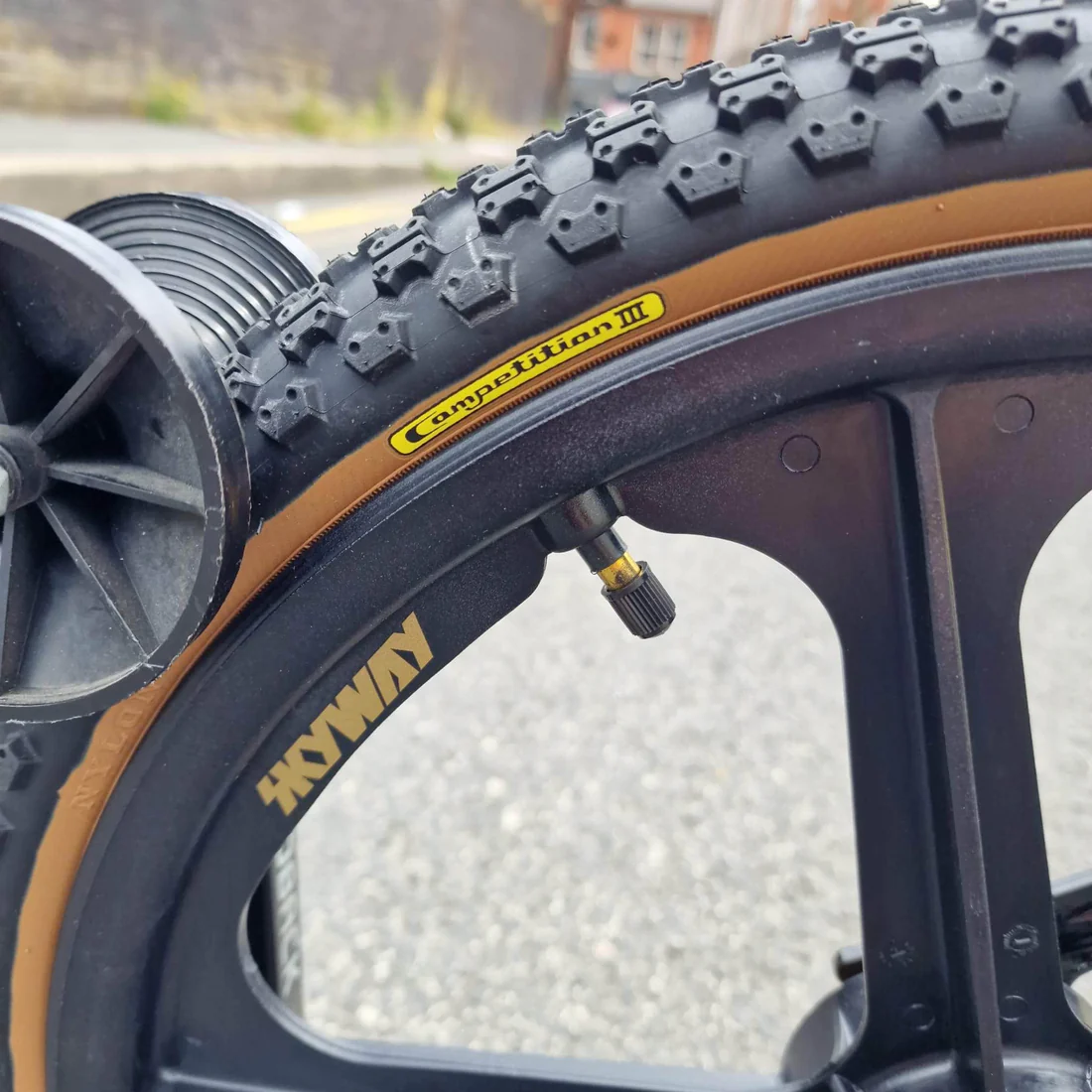 Torker LP Race Custom Bike Black / Gold 13 Torker LP Race Custom Bike Black / Gold - Image 13