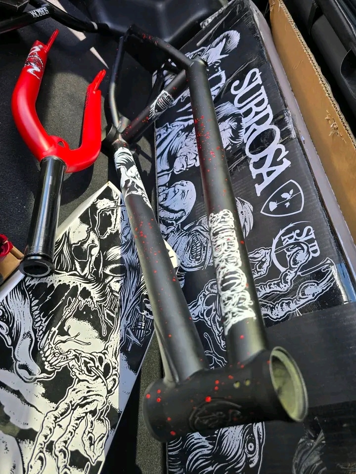 Subrosa Villicus Frame Package Matte Black Red Splatter 7 Subrosa Villicus Frame Package Matte Black Red Splatter - Image 7